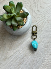 Load image into Gallery viewer, Handmade Turquoise Single Nugget Zipper Pull
